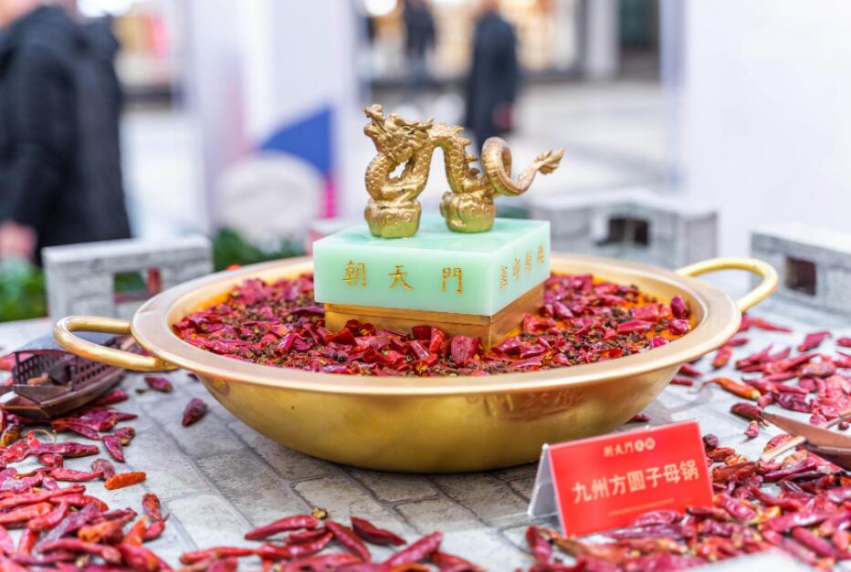 250萬(wàn)開(kāi)一家什么樣的火鍋店比較好？