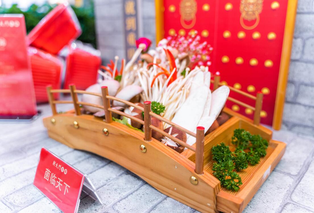 火鍋加盟挑對(duì)品牌，不愁沒(méi)有回頭客！