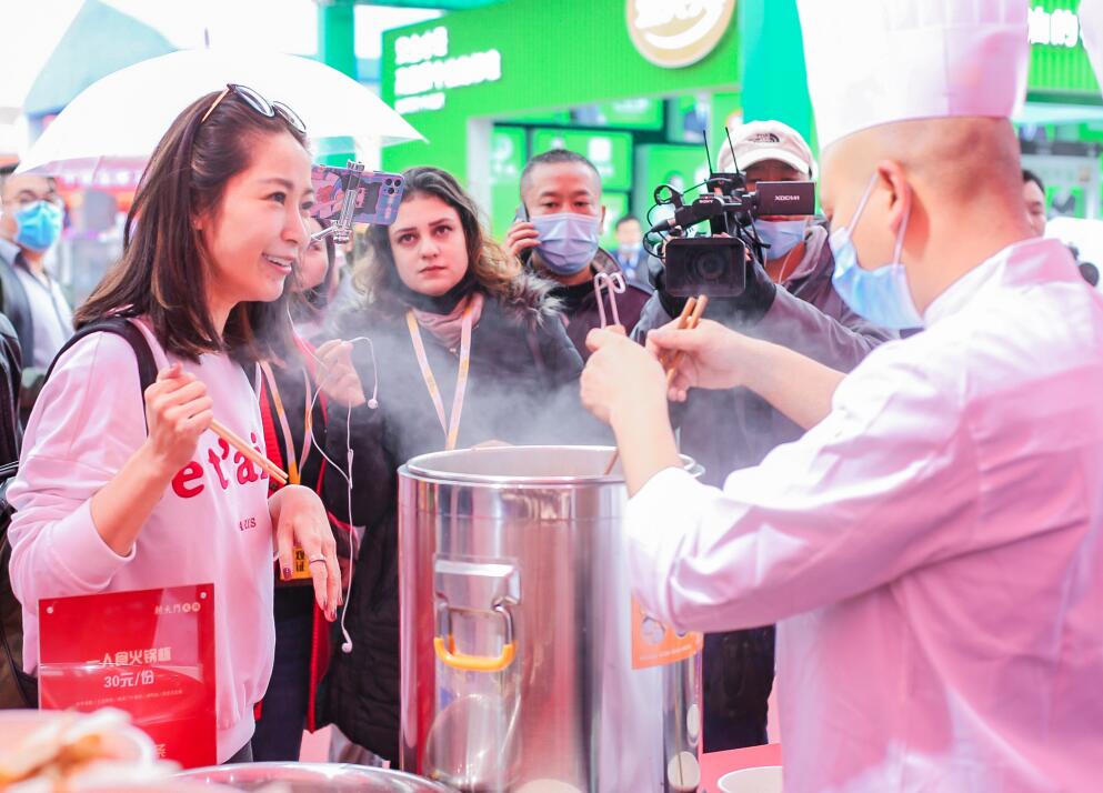 如何在鄉(xiāng)鎮(zhèn)開出好口碑的火鍋店？