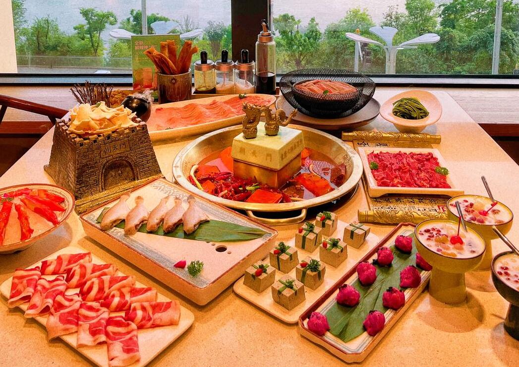 火鍋是重慶的特色，它靠什么火遍大江南北？