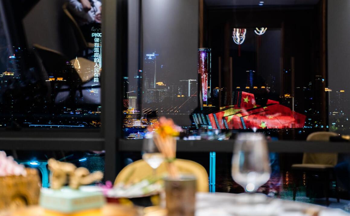 天氣轉(zhuǎn)涼，秋季吃火鍋?zhàn)⒁膺@幾點(diǎn)！