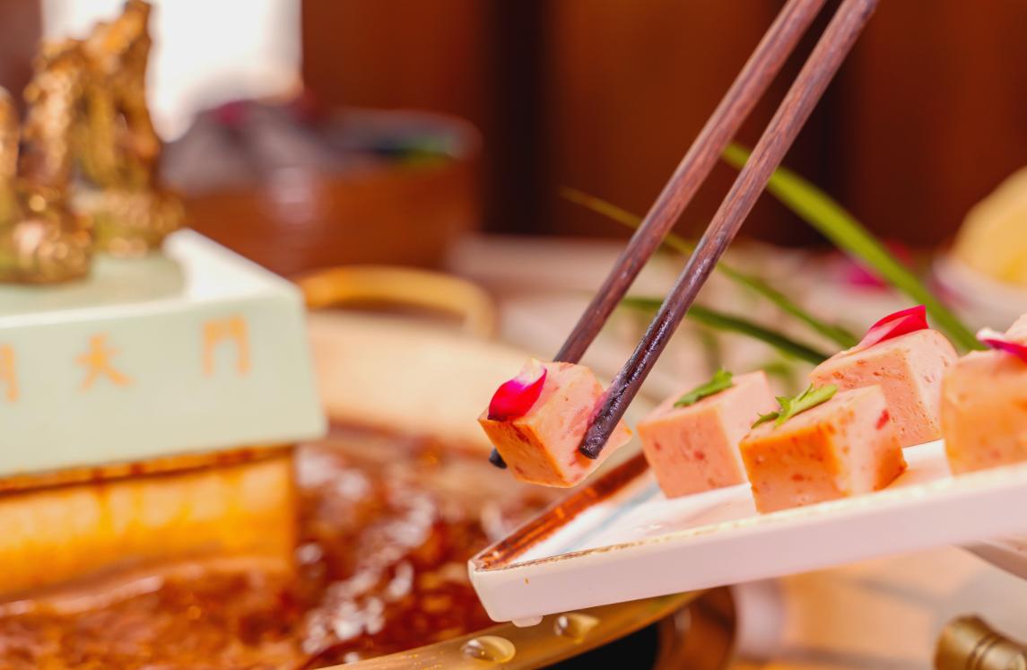 今天才懂！明星熱衷于開火鍋店，竟是因為這？