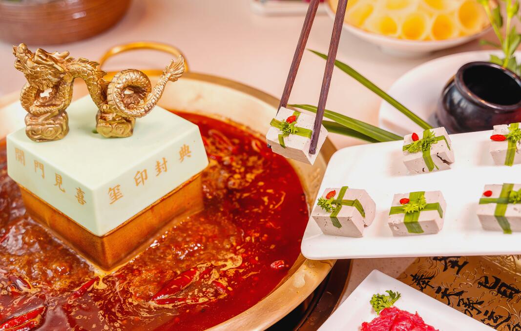 眾多品牌轉(zhuǎn)戰(zhàn)社區(qū)，2023社區(qū)店或成“香餑餑”？