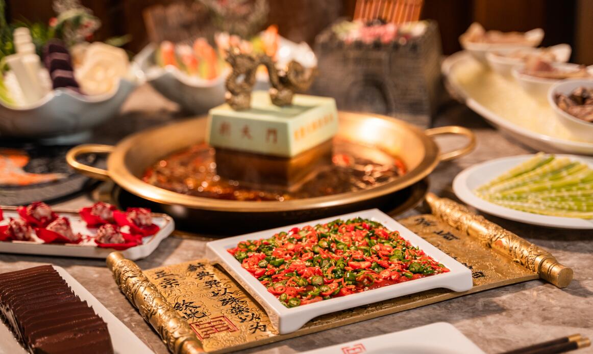 吃腦補(bǔ)腦？腦花這有爭議的火鍋菜品，為何都在大搶著點(diǎn)單？