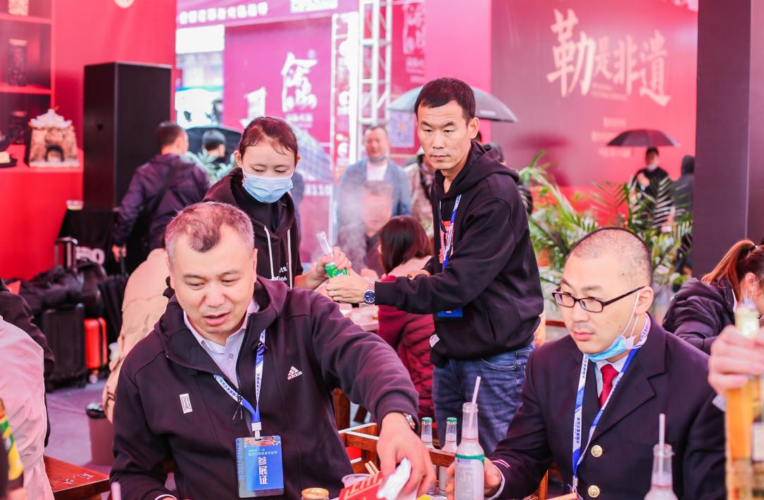 餐飲本質是服務業(yè)，這樣做服務，才有回頭客！