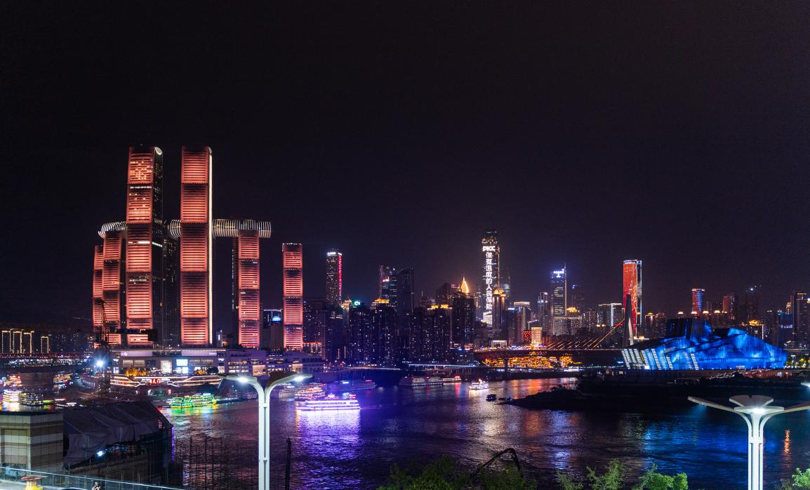 國慶十一重慶游，正宗火鍋推薦，老字號非遺味盡在朝天門！