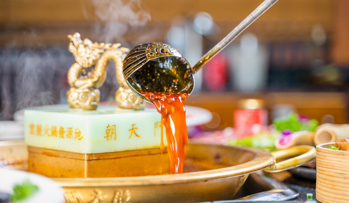 為什么冬天要去吃火鍋？看看中醫(yī)角度怎么說(shuō)！