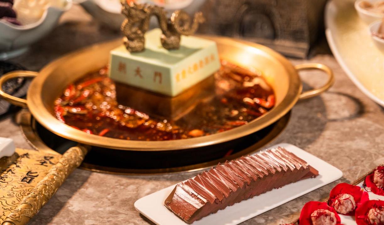 重慶火鍋，記得多吃鮮鴨血，補鐵就是補氣血！