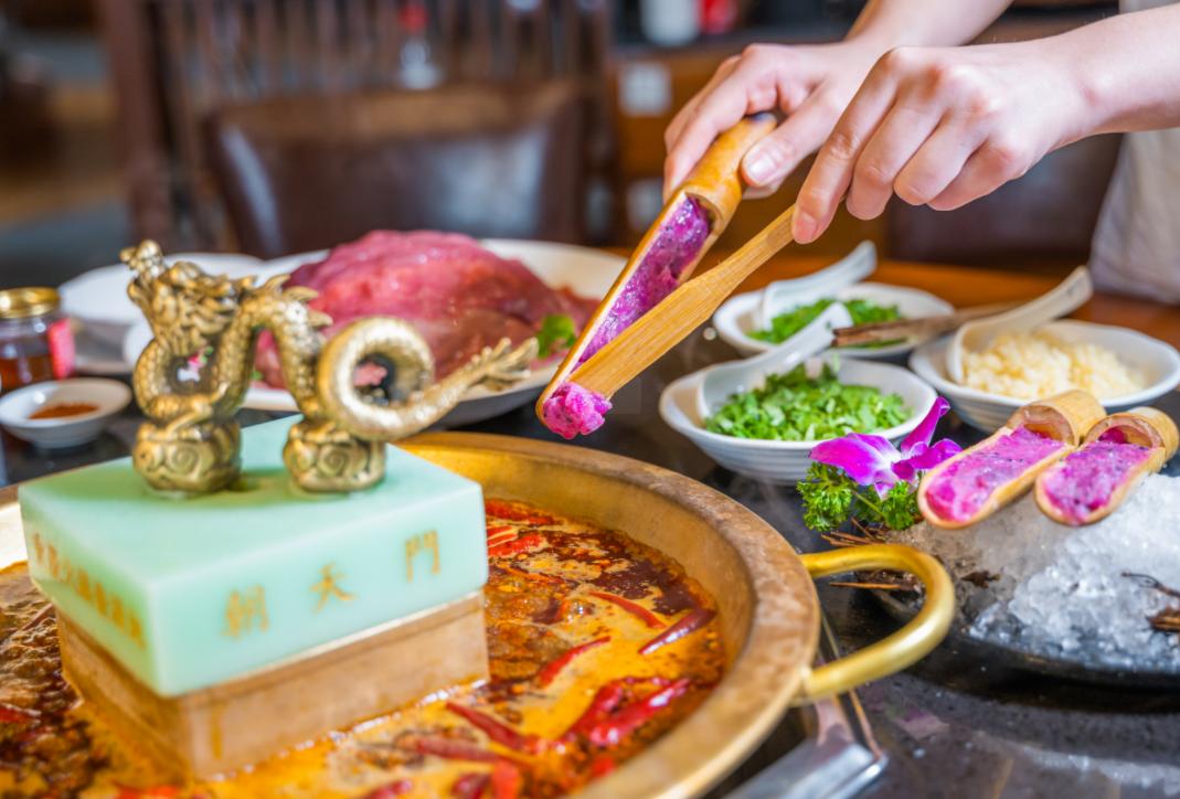 暑假到重慶，火鍋經(jīng)典菜品，點(diǎn)單攻略分享！