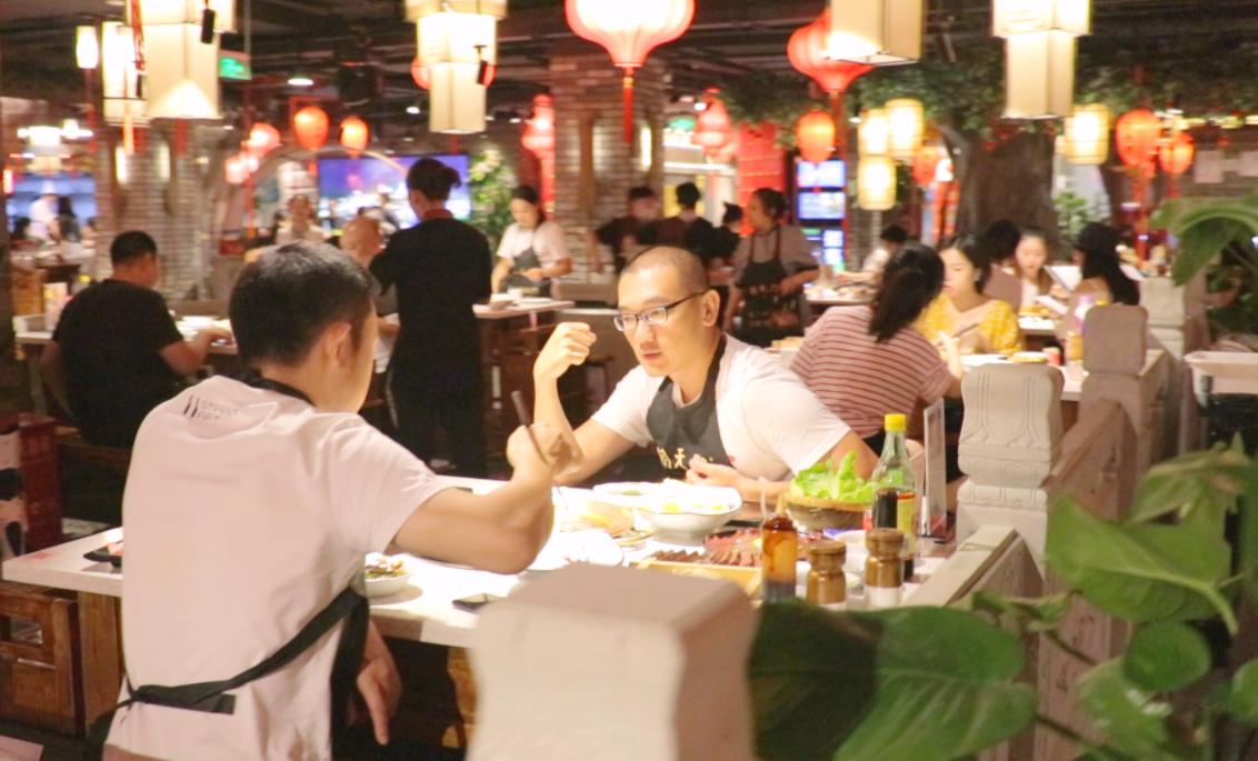 2024年，為什么市井火鍋如此受歡迎？